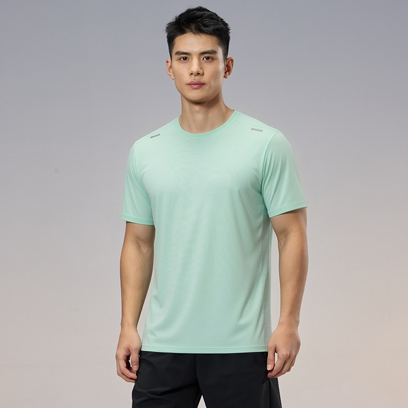 Szybkoschnąca koszulka sportow – T Shirt Dry Fit recenzja i cena