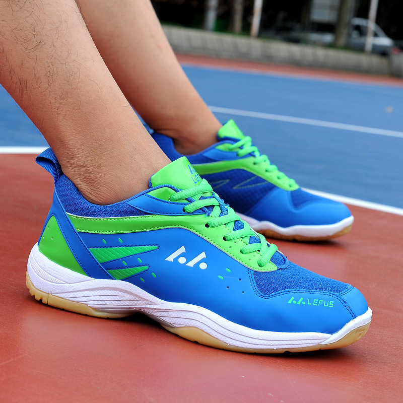 Nowe buty do badmintona Profes – Badminton Umpire recenzja i cena